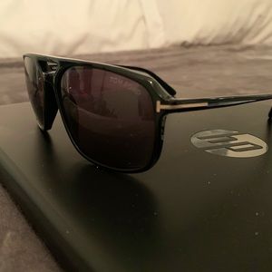 NWOT Tom Ford ‘Terry’ Sunglasses